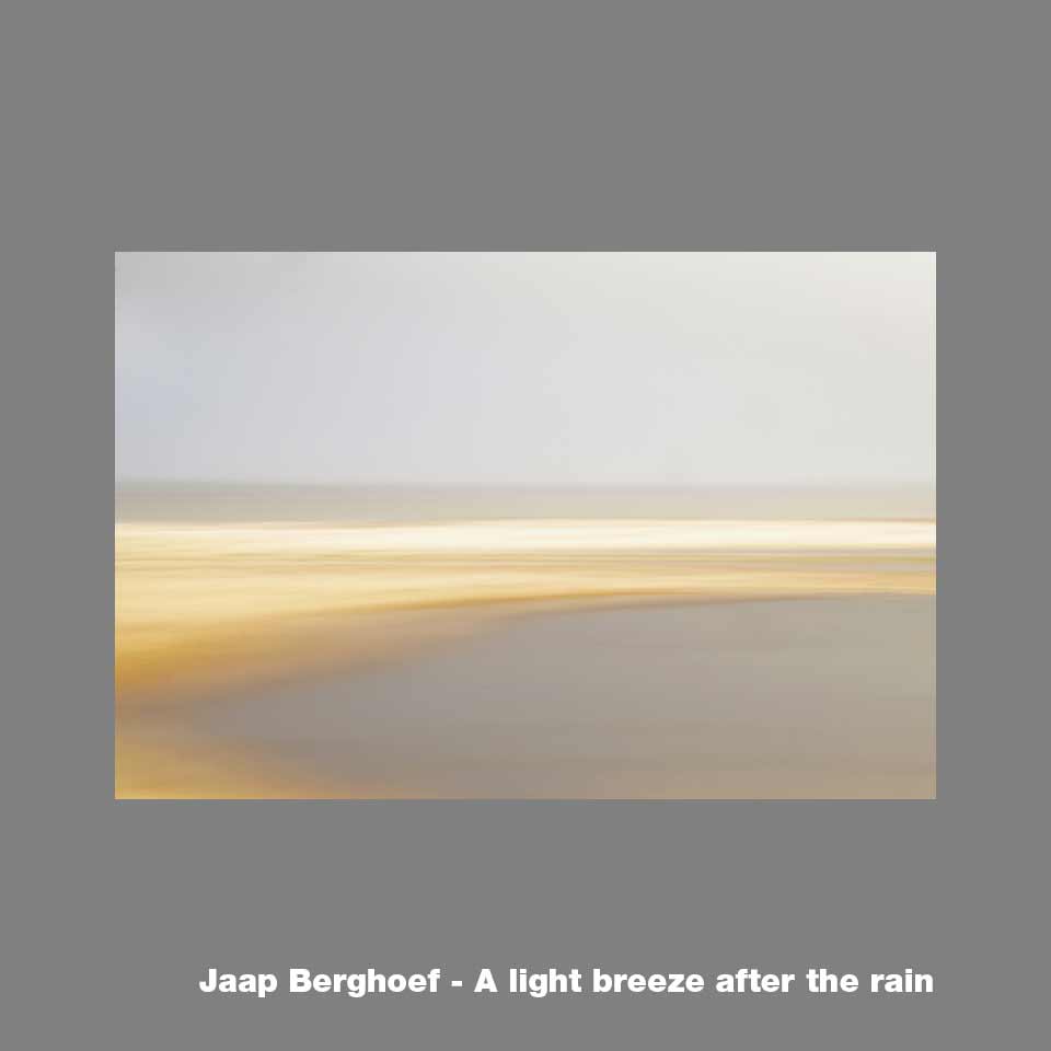 Fotokunst von Jaap Berghoef - A light breeze after the Rain